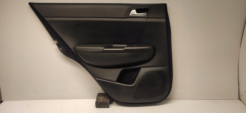 фото №1, Kia sportage iv обшивка обивка дверь левый задняя 83301-f1160