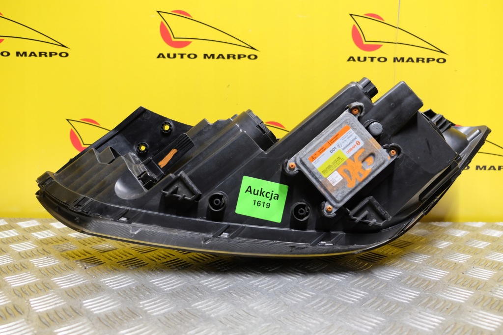 Hyundai tucson 2015- фара фара ксенон с led r америка в Украине