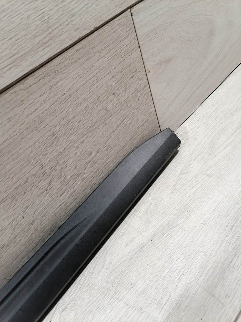 фото №4, Clio v молдинг двері правий перед 801866756r