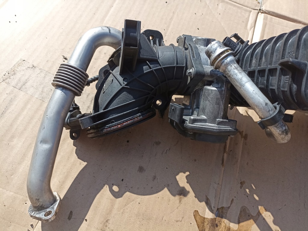 Радіатор інтеркулер дросельна заслінка mercedes w213 e-klasa Київ