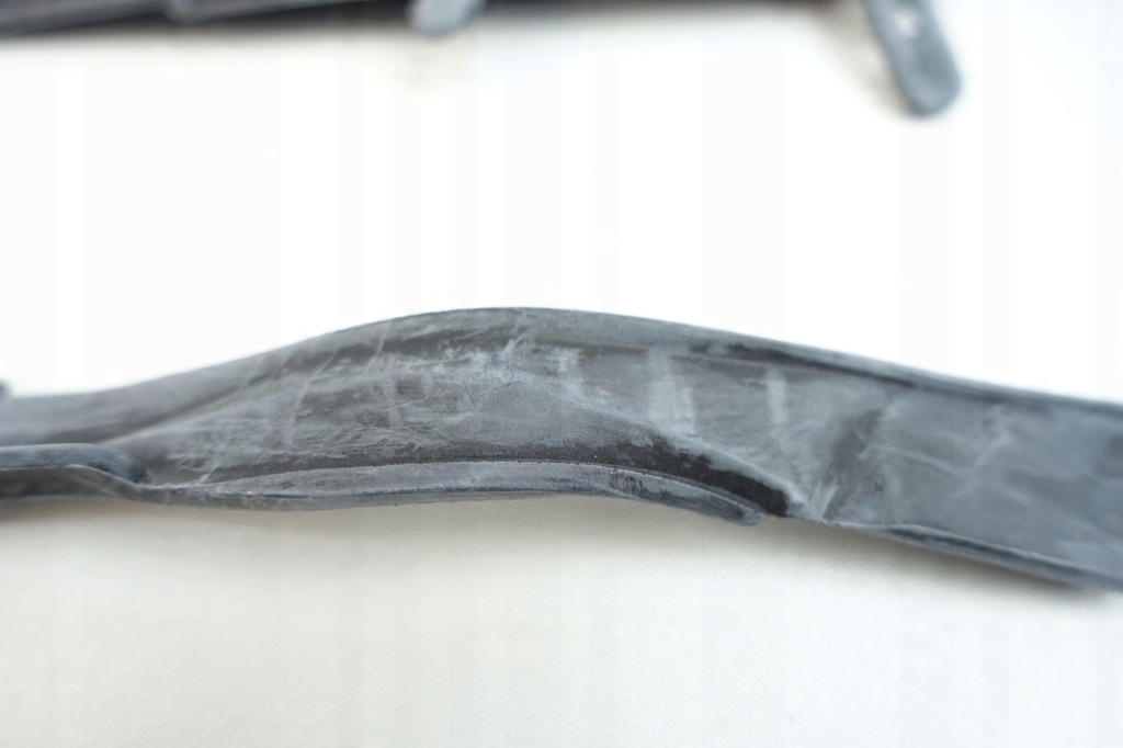 Прокладка фара правого omega b 9193430 в Україні