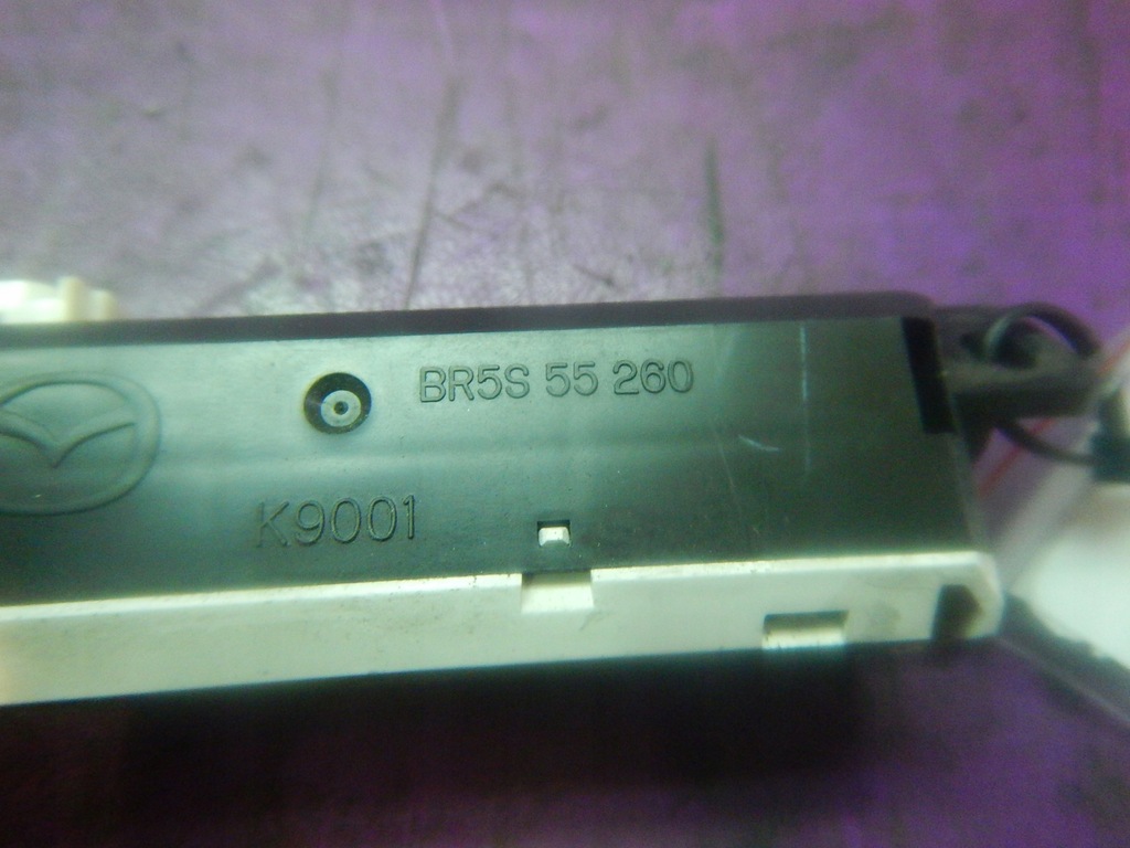 фото №3, Mazda 3 i bk дисплей замки ременів br5s55260