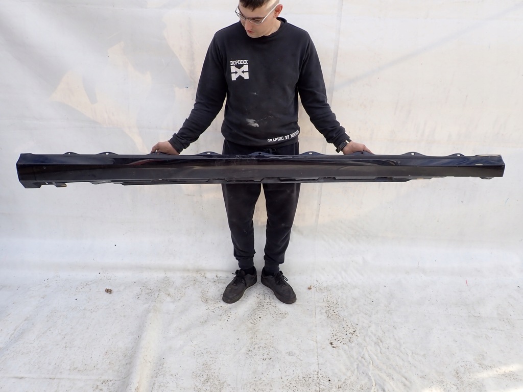 фото №1, Mercedes r-klasa w251 поріг правий молдинг поріг