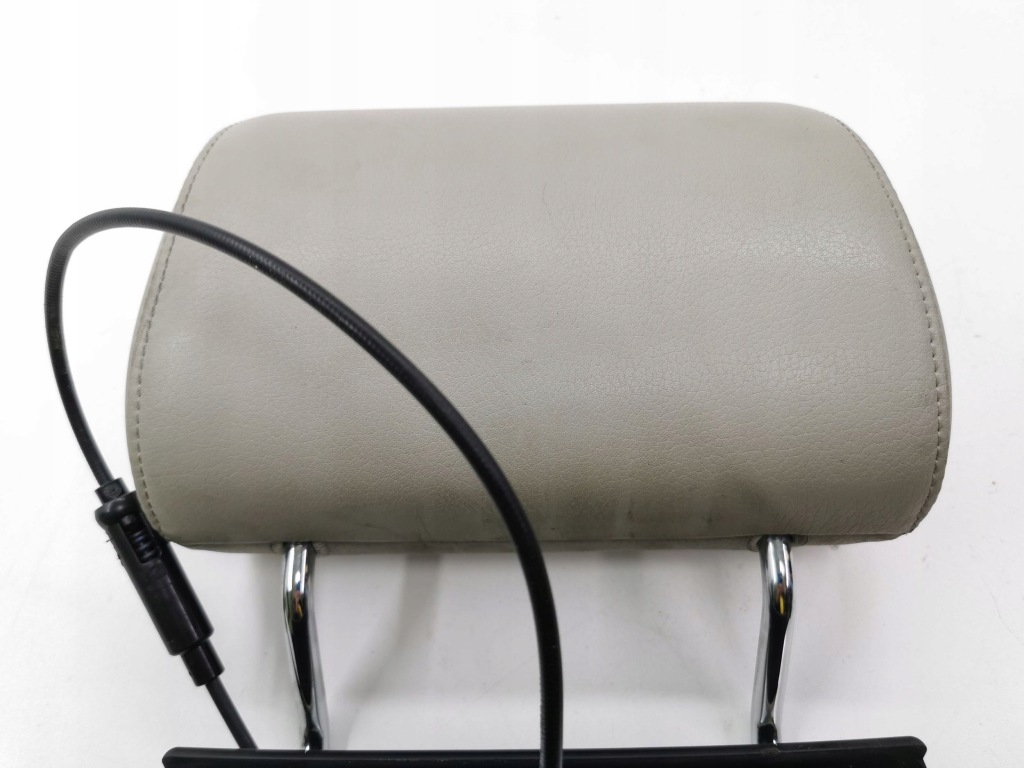 фото №5, Audi q7 4l 2007 права сторона підголівник заднього сидіння третього rzędu