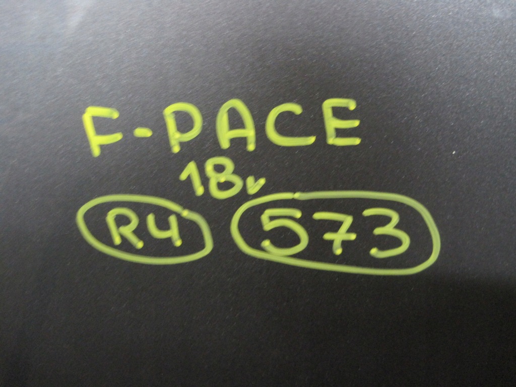 Капот jaguar f pace 18r Недорого