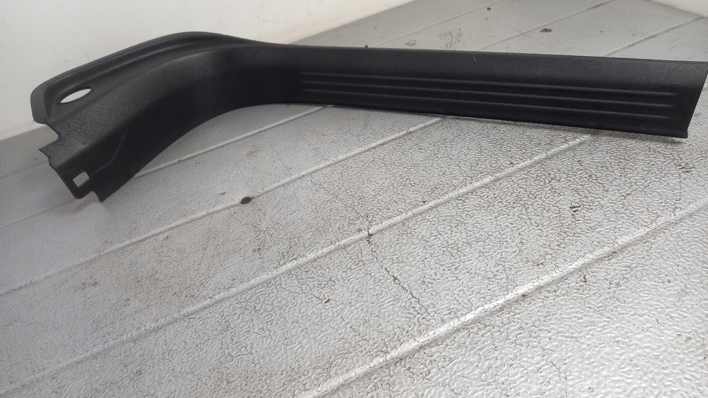 фото №1, Молдинг порог левая volvo v40 ii