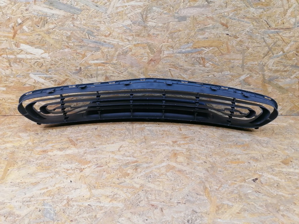 фото №5, Решётка средняя бампера перед renault zoe 2012-2018r