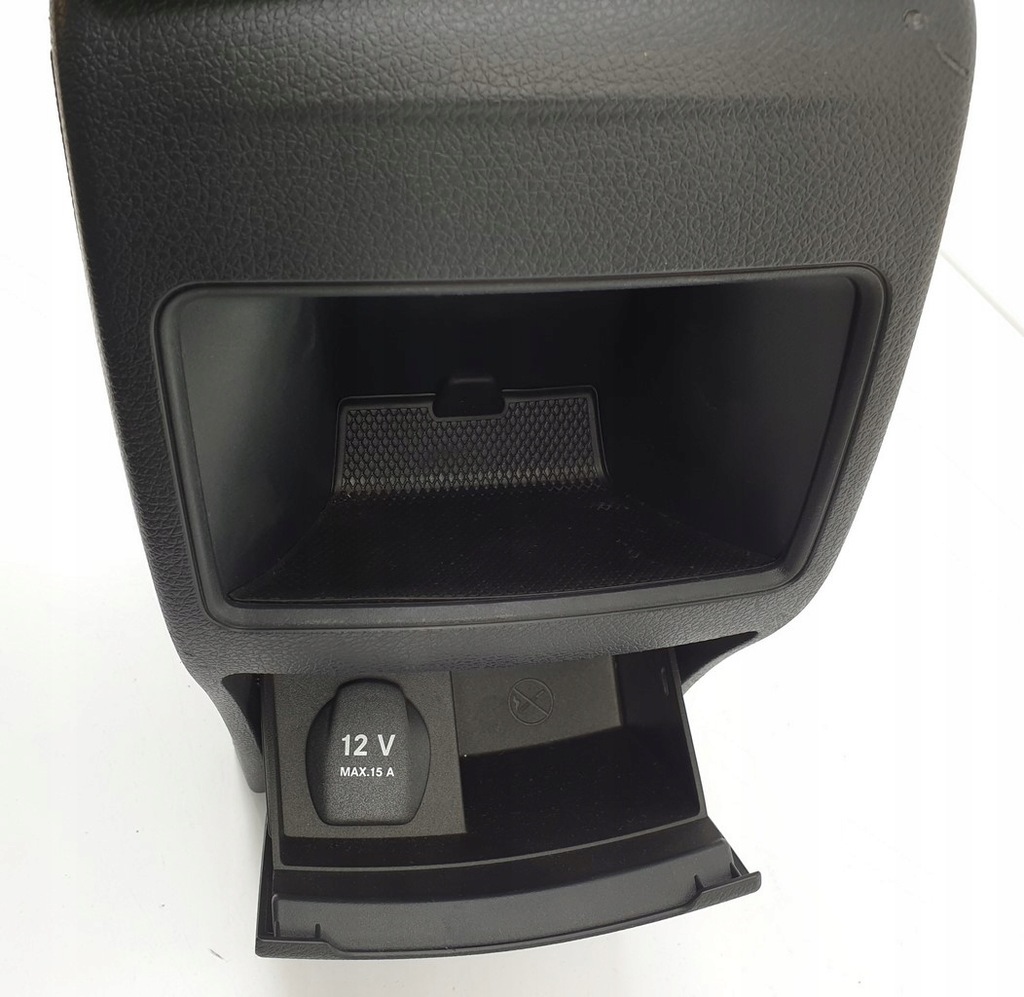 фото №8, Тунель середній підлокітник mercedes w176 europa