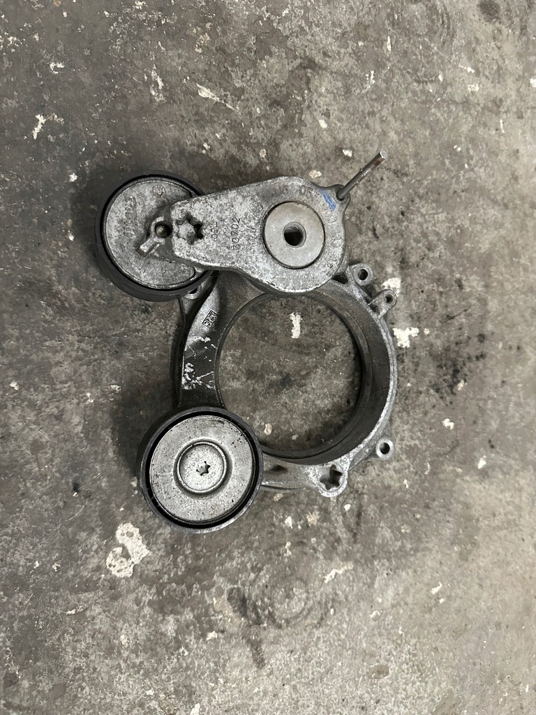 фото №1, Натяжитель ремень клиновой audi a8 d5 057903133af