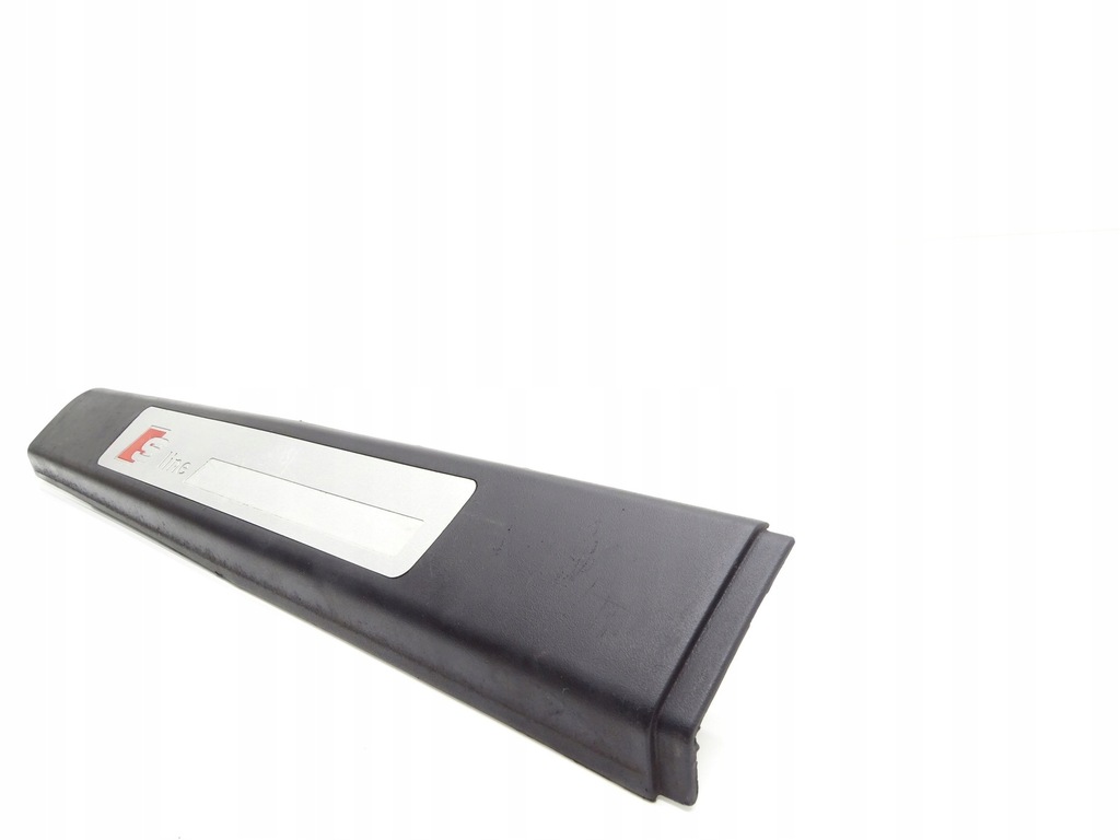 фото №1, Молдинг порог правый задняя audi a3 8p 8p4853557g