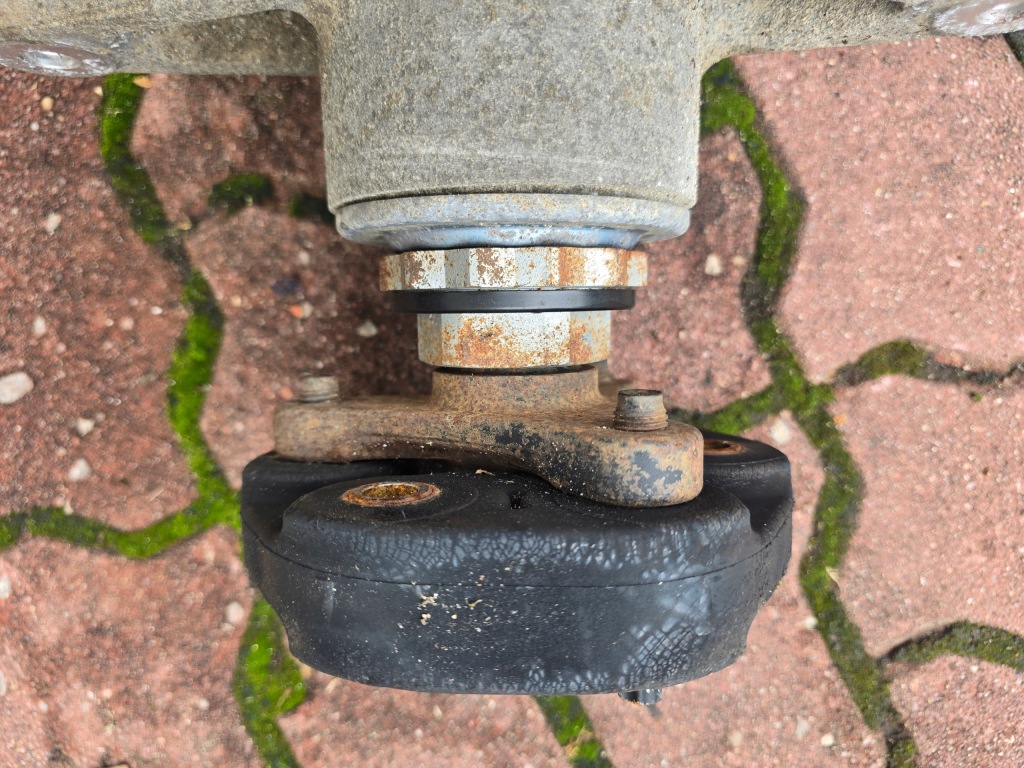 Мост дифференциал задняя bmw f10 f11 5gt f07 3.0d 535 n57 313km 7630824 x-drive 2.65 Недорого