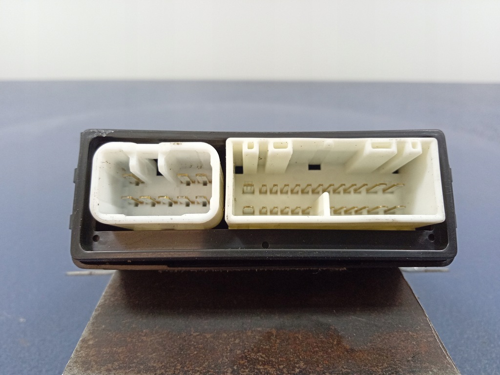 фото №3, Lexus gs ii mk2 модуль дверь правый задняя 89224-30010