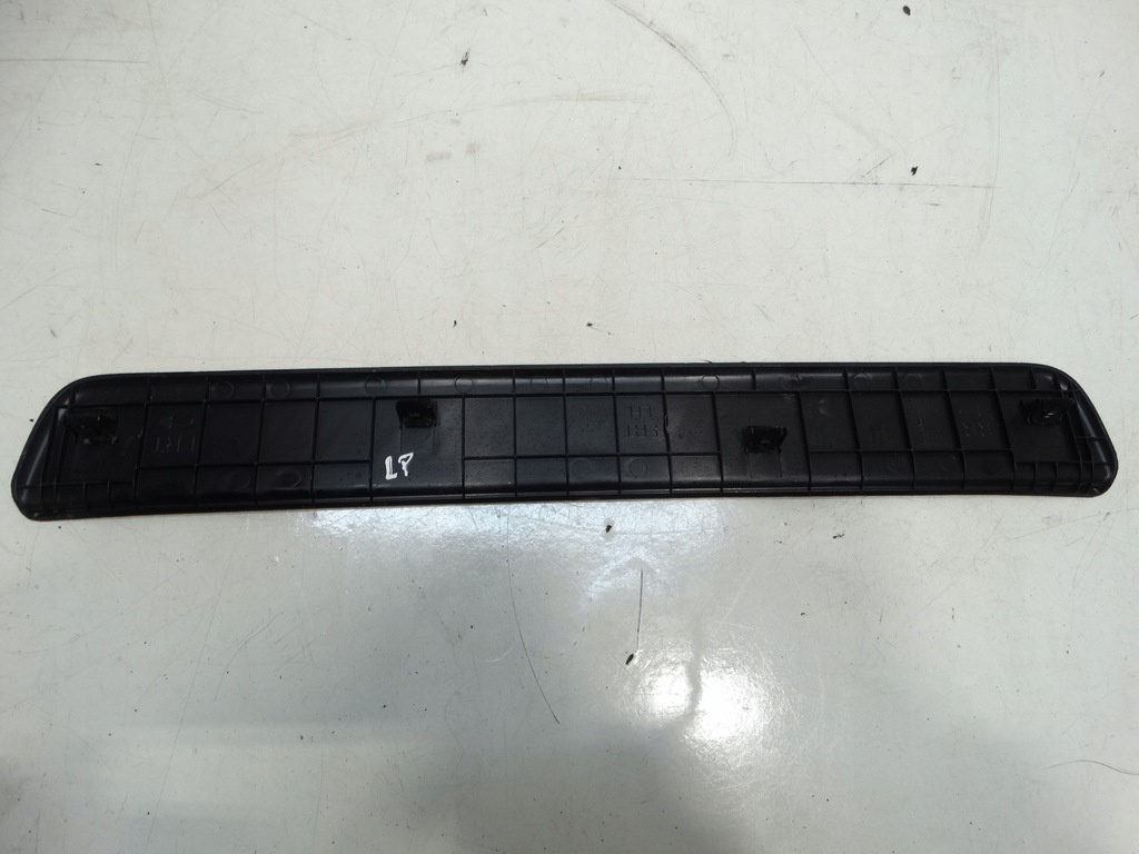 фото №5, Молдинг поріг зовнішня лівий перед kia carens iv 85872-a4000