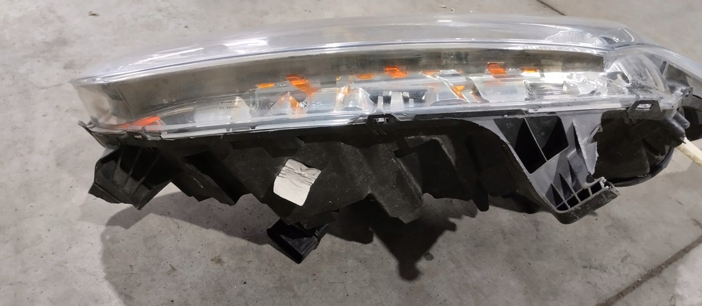 фото №10, Лампа левая перед ford tourneo connect mk2 dt11-13w030ac