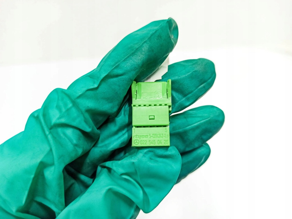 фото №10, Mercedes-benz r w251 2008 проводка трубопровід