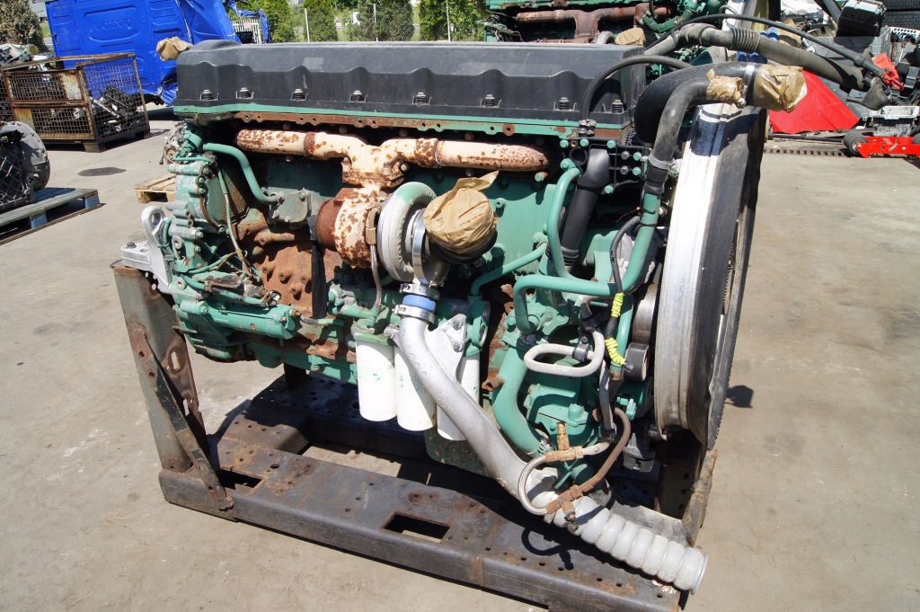 фото №4, Двигатель volvo d13a , 440 koni