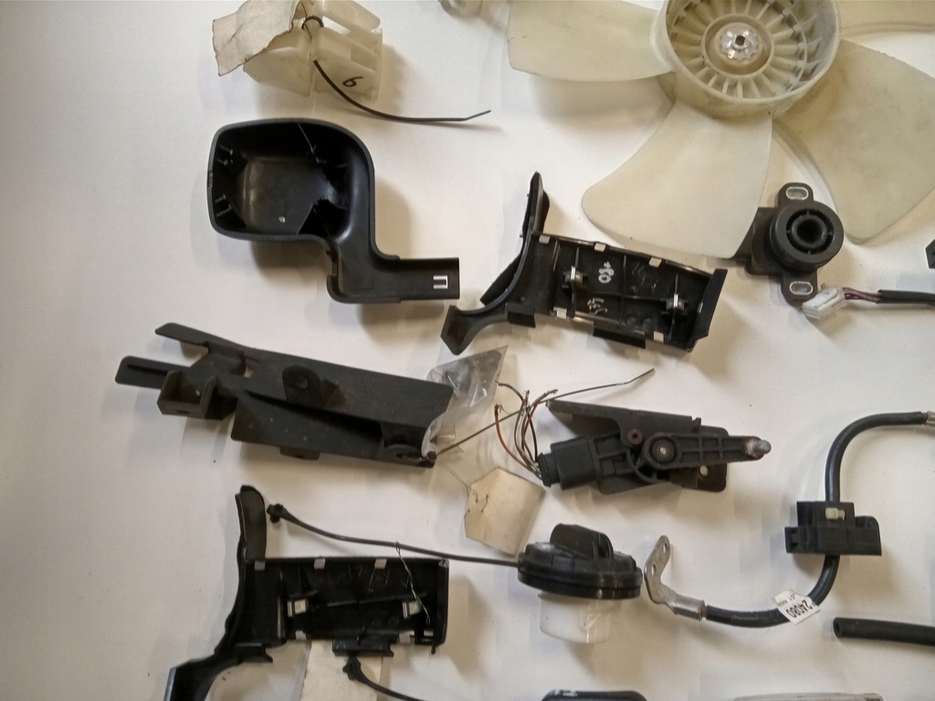 фото №15, Пластик рамка панель крышка вентилятор infiniti g35 g37 nissan 350z