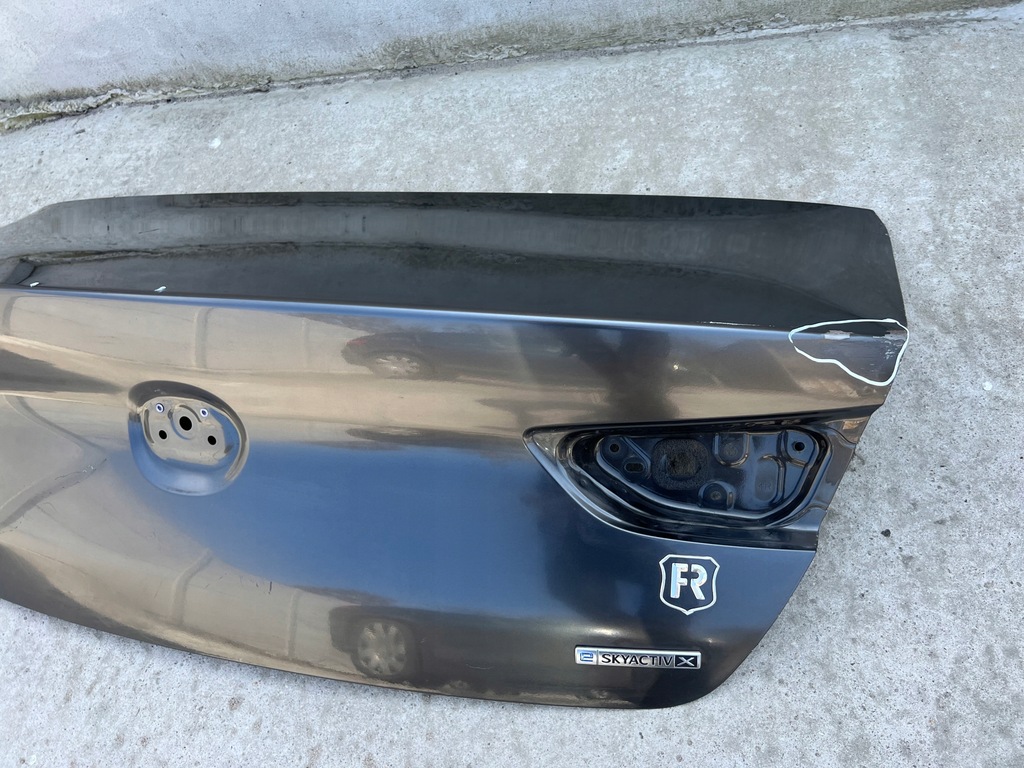 фото №8, Крышка багажника задняя задняя mazda 3 iv od 2019 sedan