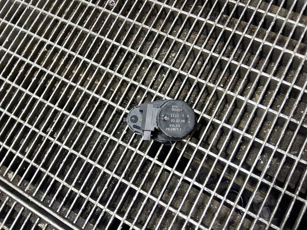 фото №1, Моторчик крышка обдув land rover range rover l322 69354429