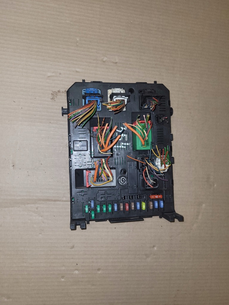 фото №1, Citroen c5 iii коробка предохранителей