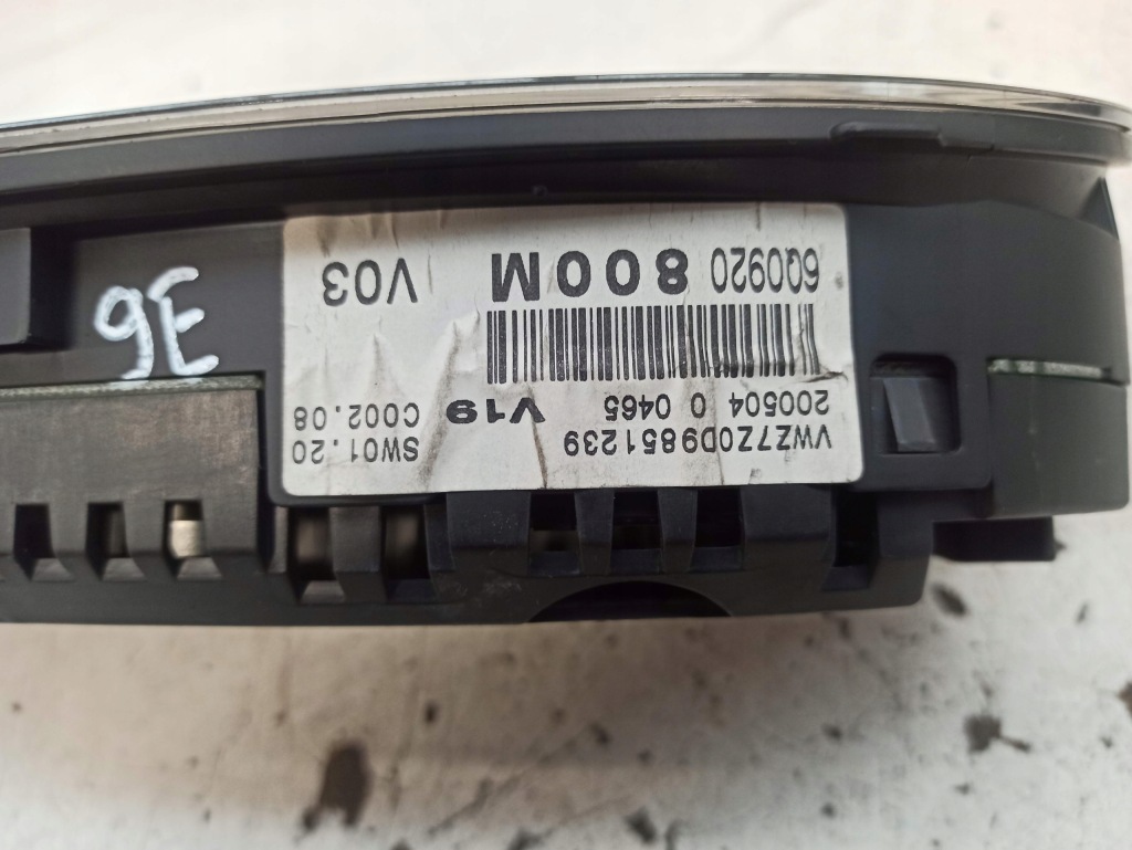 фото №6, Volkswagen polo 4 iv 9n 1.4tdi счетчик 6q0920800m