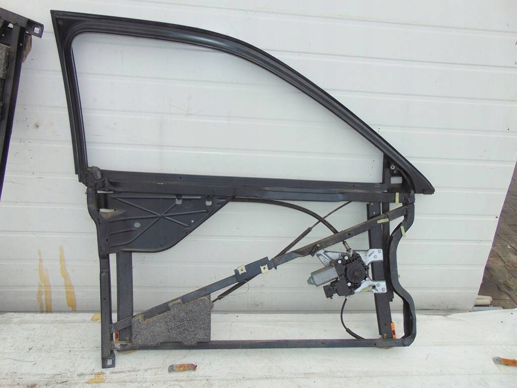 фото №6, Audi a3 8l 1.8 3d 96r подъемник стекло перед левый