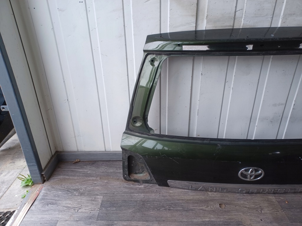 Крышка багажника задний задняя ---- toyota land cruiser 200 ---- Киев