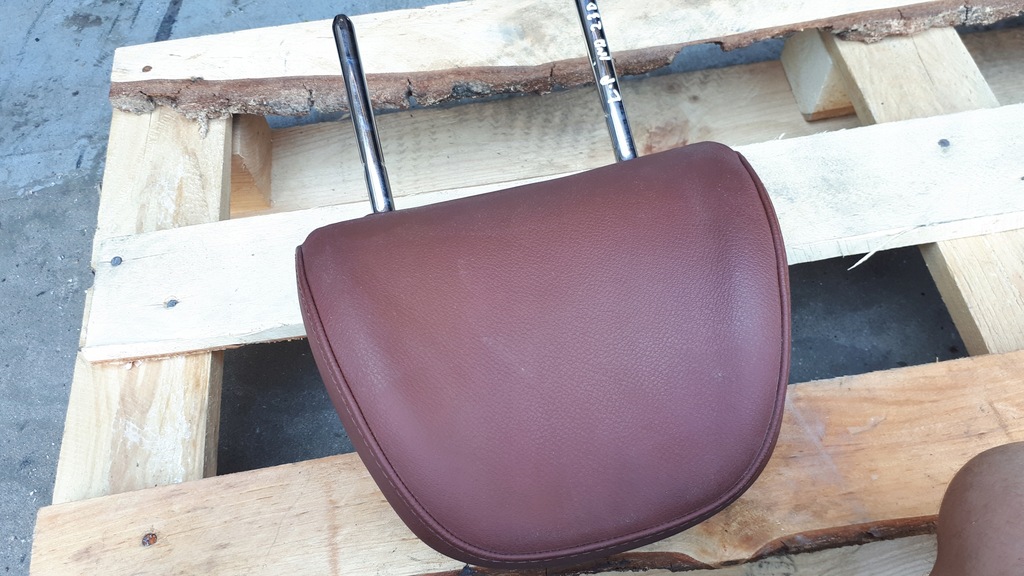 фото №8, S4 b8 a4 подголовник левый кожа перед коричневый