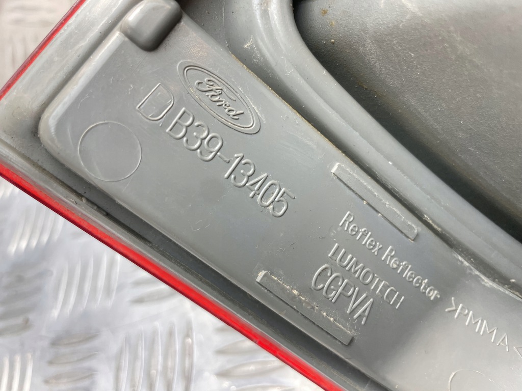 фото №15, Ford ranger лампа фара правая правый задняя db39-13405