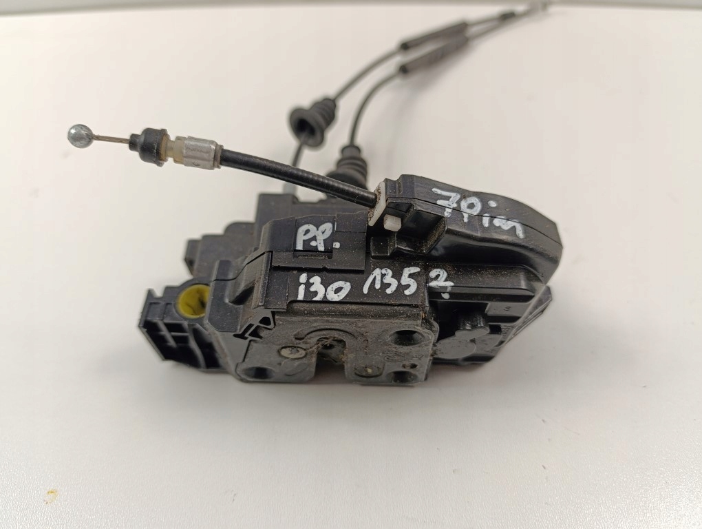 фото №2, Hyundai i30 i замок дверь перед правый 7pin