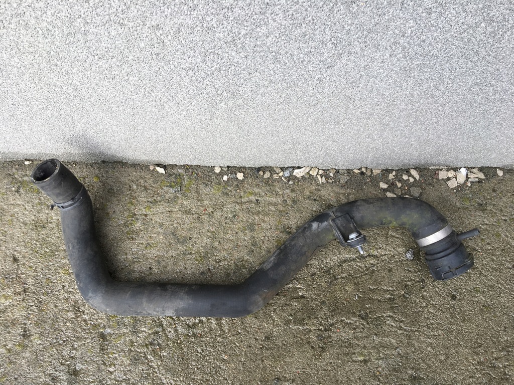 фото №1, Porsche cayenne ii 3.0d труба wąż радіатора