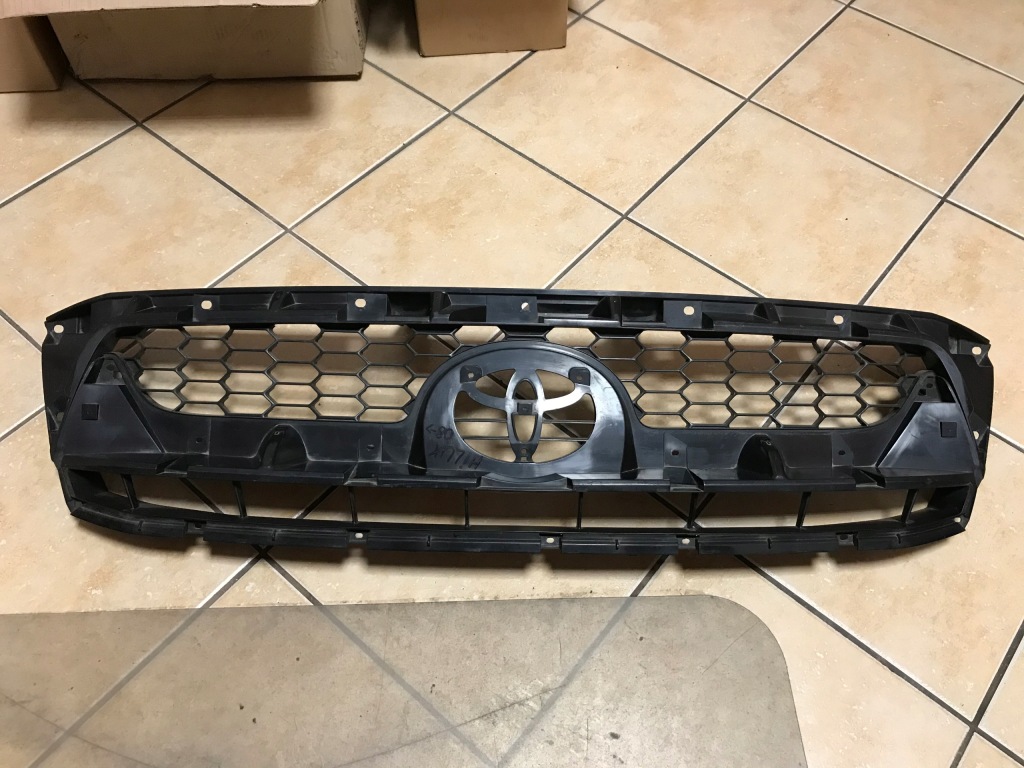 фото №7, Toyota hilux 2009-12 решётка радиатора решётка радиатора хром idealna