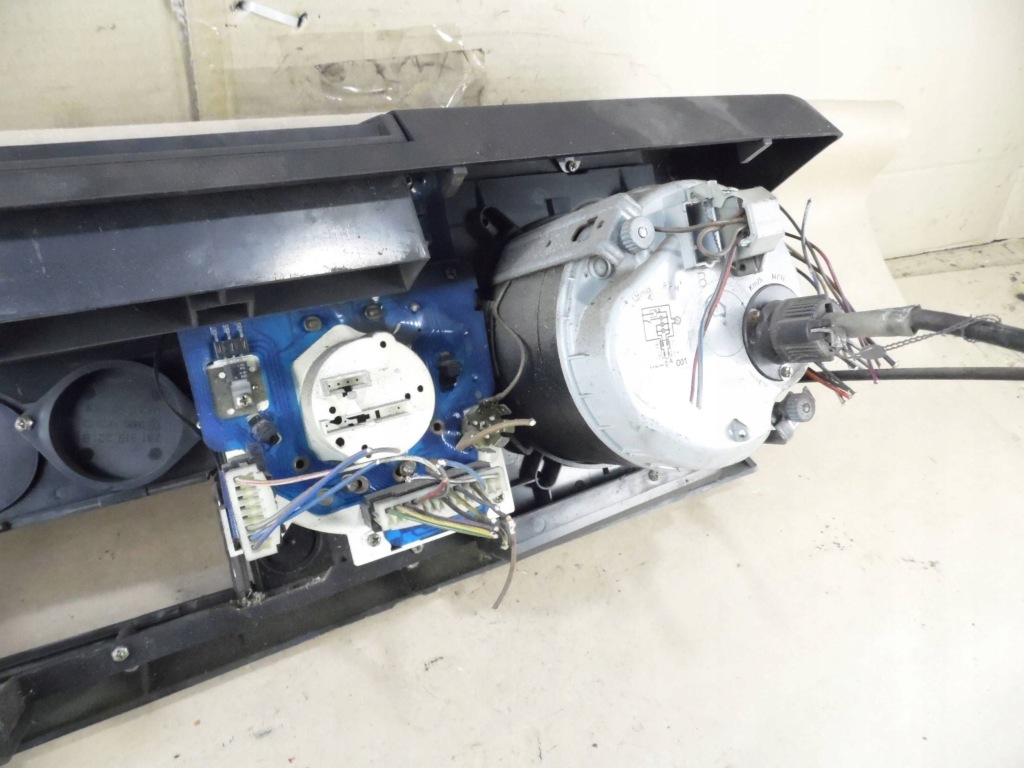 Панель volkswagen 1 lt35 3159463 Зі Шроту