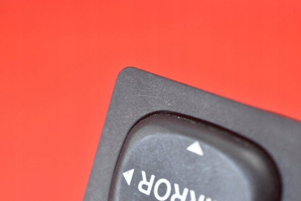 фото №11, Панель регулювання дзеркал 769746d toyota auris 1 i 06-09