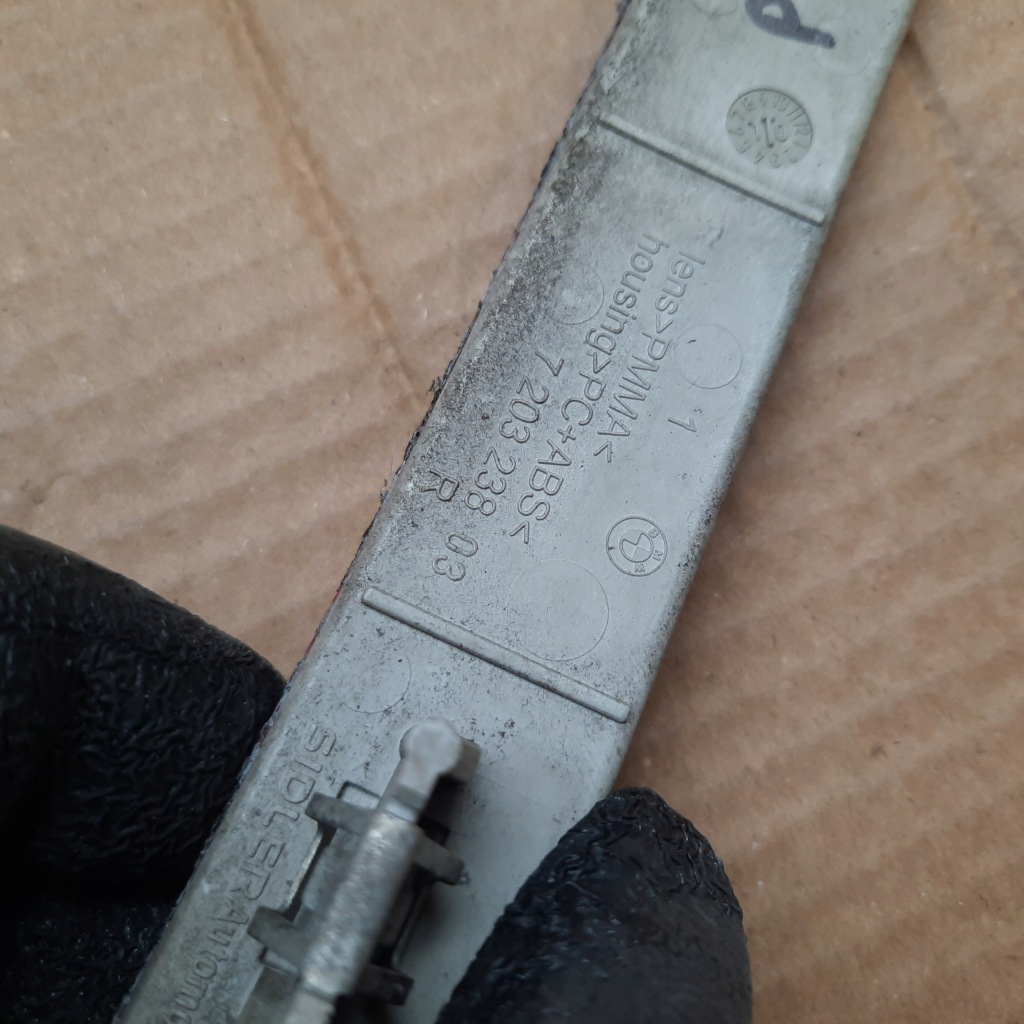 фото №8, Bmw f10 відбивач бампера правий задня 7203238