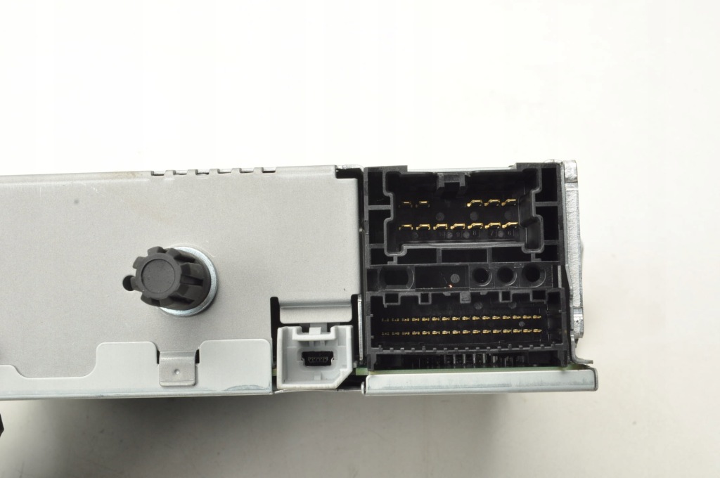 Renault zoe радио навигация 281159700r Недорого