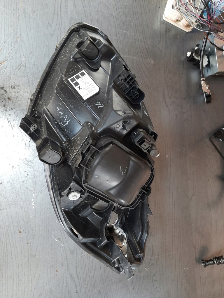 фото №7, Kangoo 1.5dci 18r лампа права europa