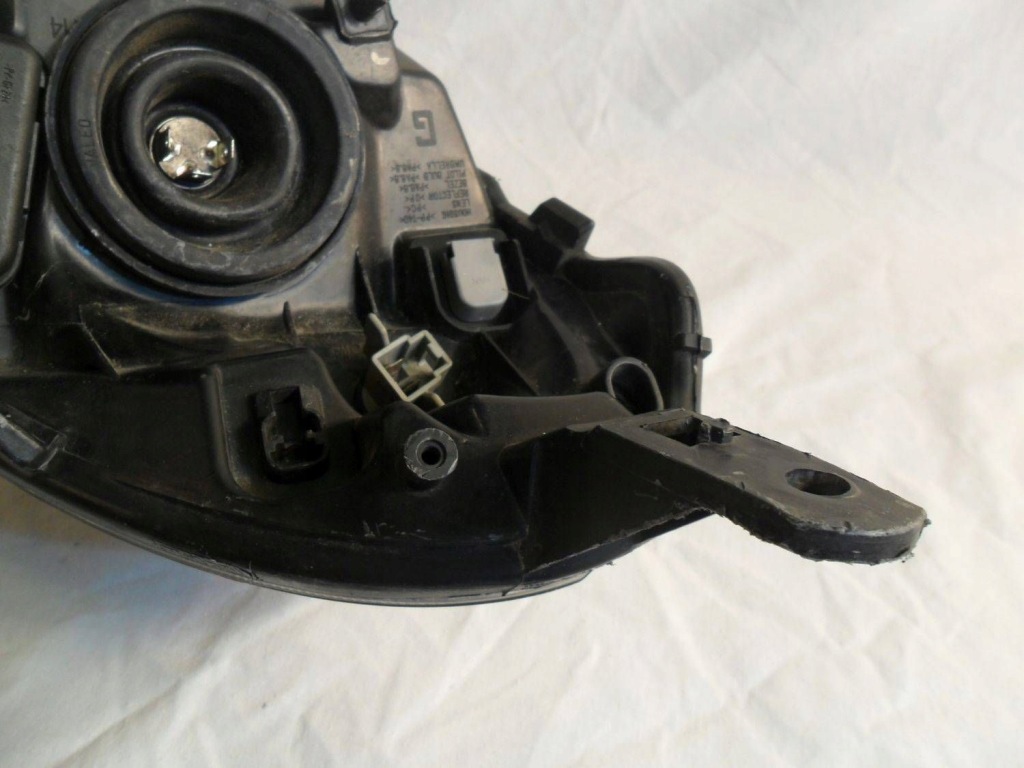 фото №12, Фара перед сторона правая nissan micra b01720023