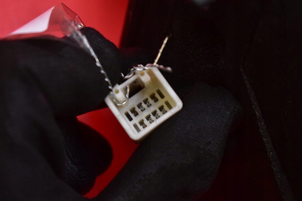 фото №9, Дзеркало ліва жовті eu 012221 mazda 3 1 i bk 03-06 5 pin