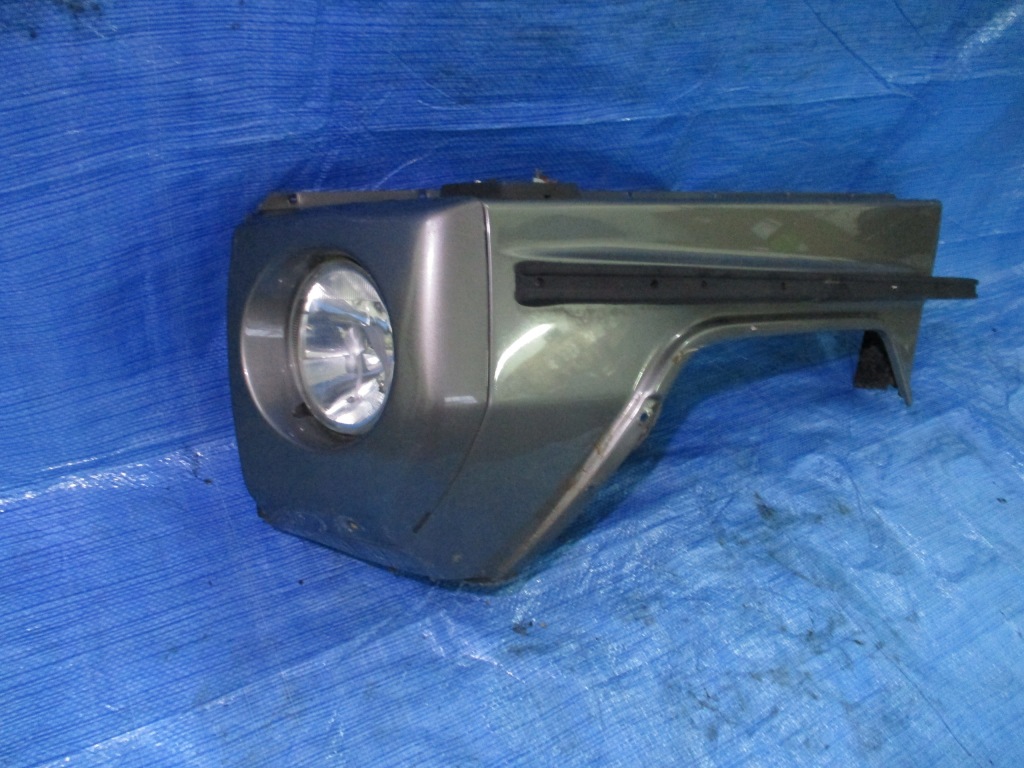 Купити Крило ліве передній mercedes g-klasa w460 w461