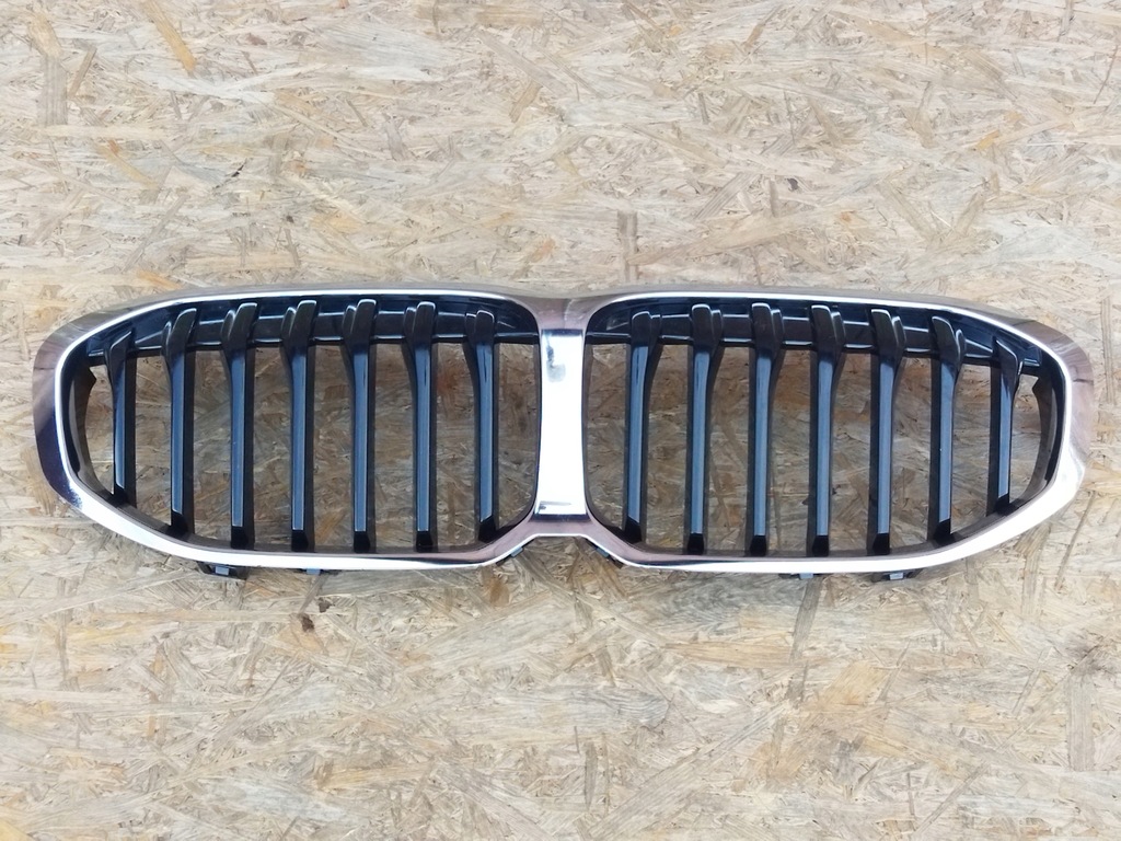фото №1, Bmw 1 f40 решётка радиатора решётка радиатора хром g28