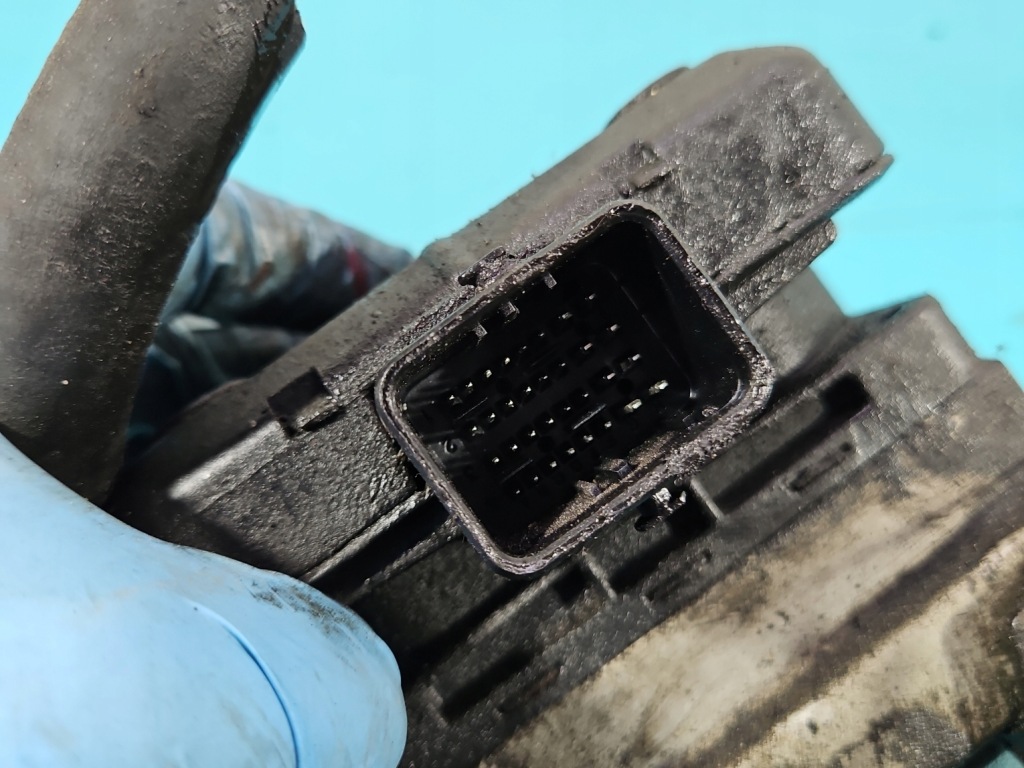 фото №6, Насос подвеска компрессор citroen c5 i fl 04-08