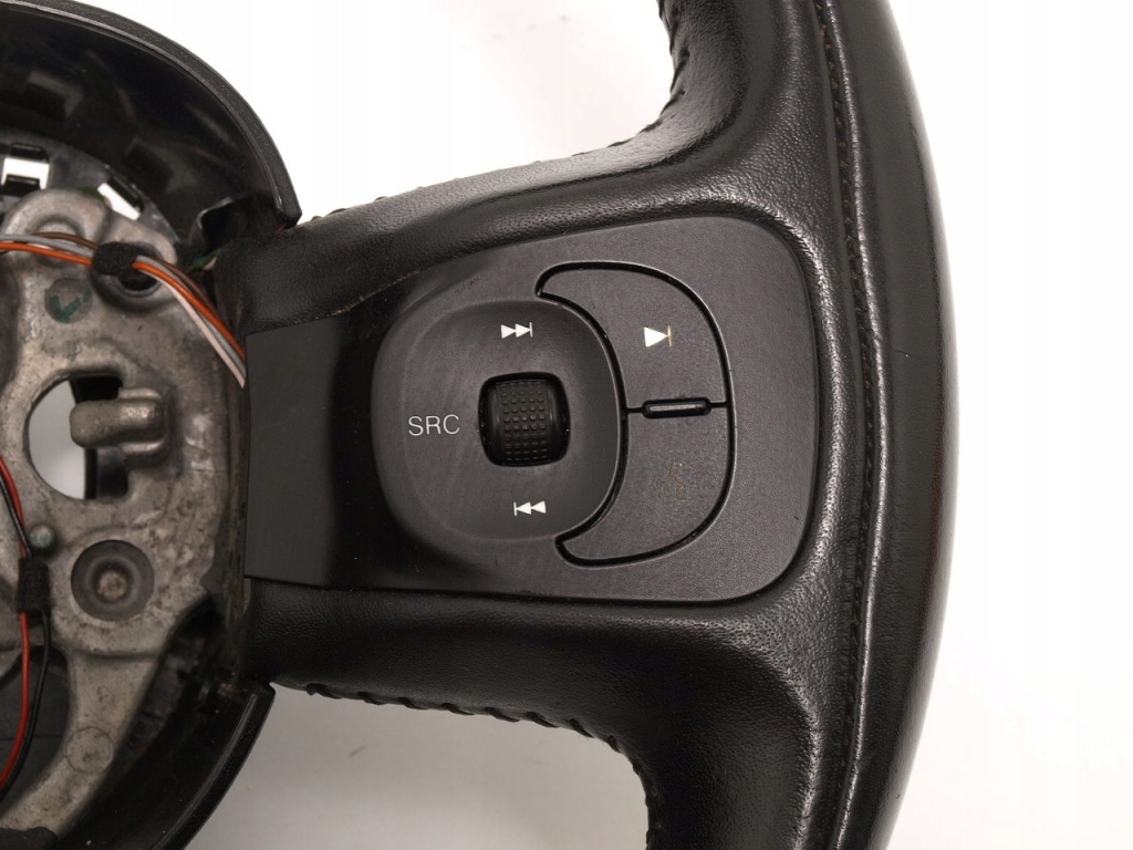 фото №6, Fiat 500 воздуховод многофункциональный кожа состояние bardzo хороший 6204725