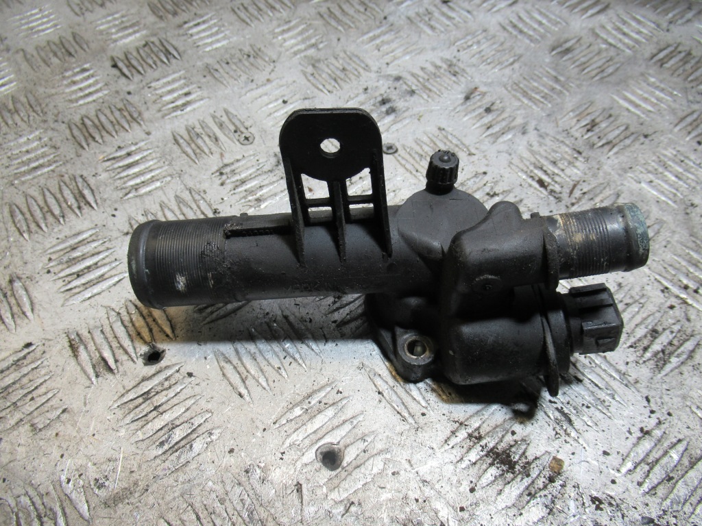 фото №1, Renault megane ii 03-09 1.5 dci корпус термостат