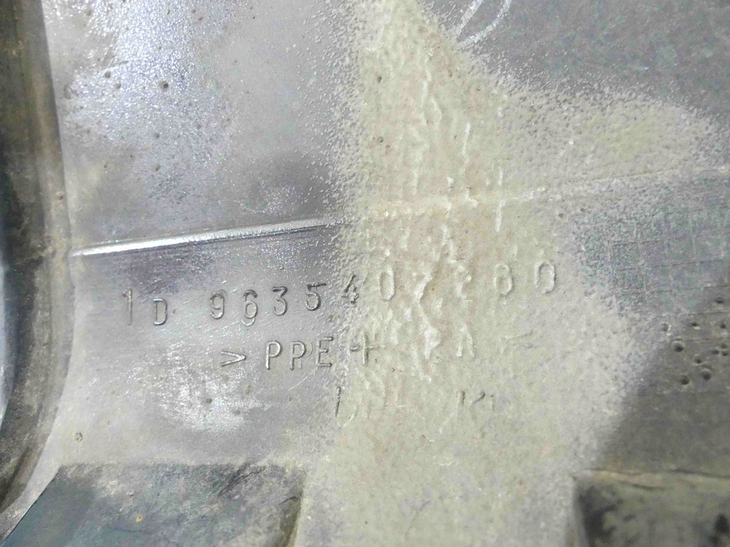 фото №12, Крила перед правий peugeot 307 01-05