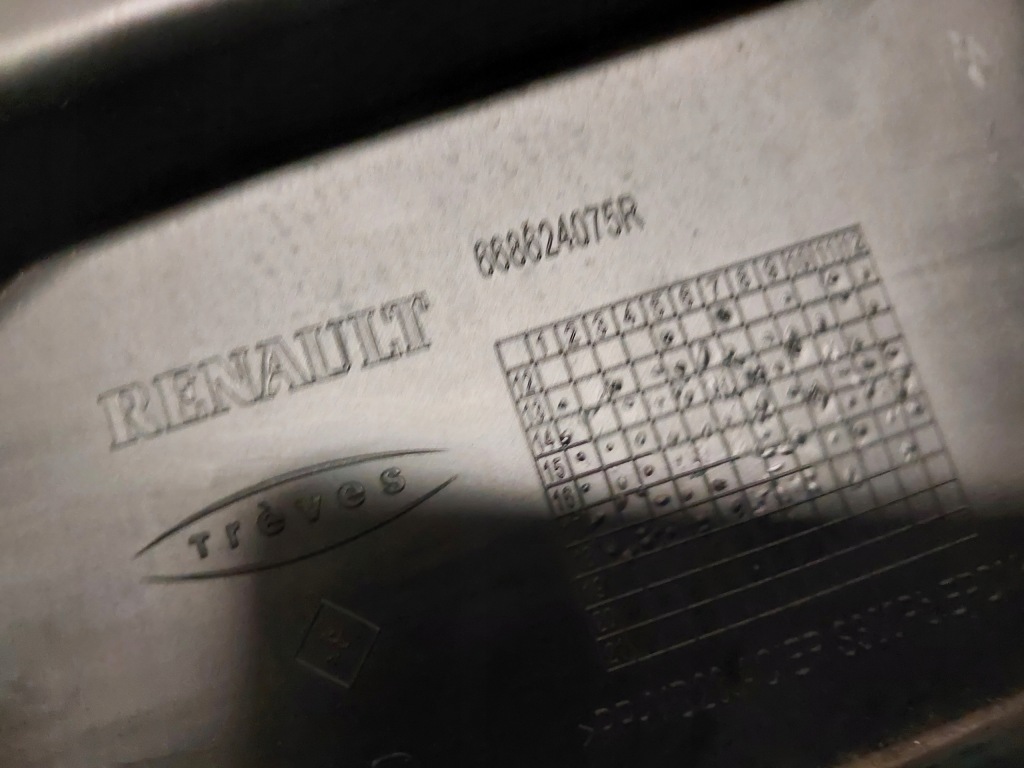 фото №4, Уголок защита жабо правый перед renault captur i lift