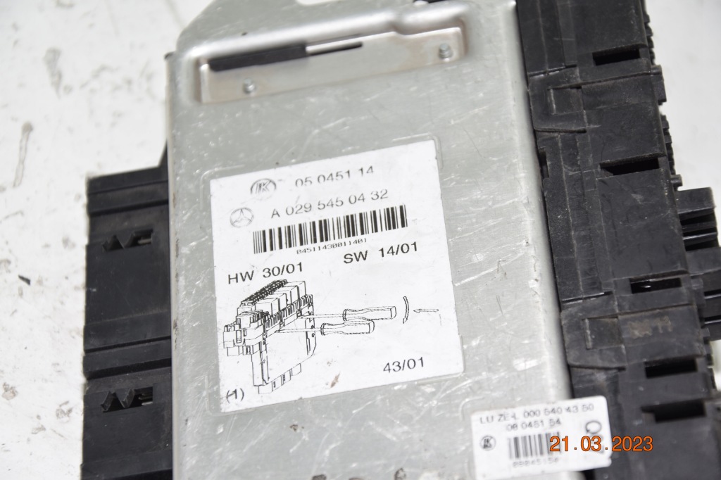 фото №4, Mercedes w220 модуль sam a0295450432 блок керування