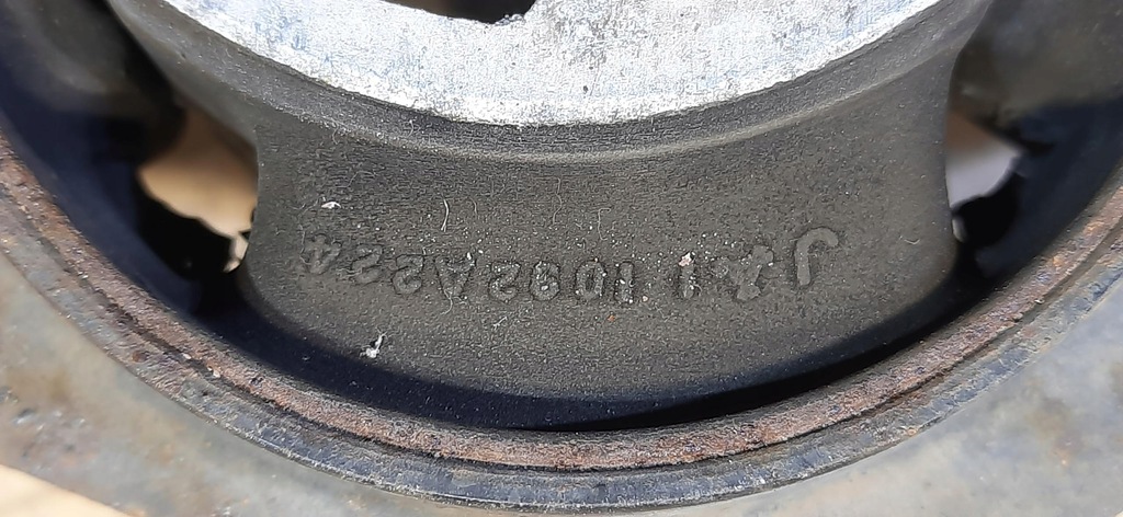 фото №7, Кронштейн подушка двигателя коробки phev outlander iii