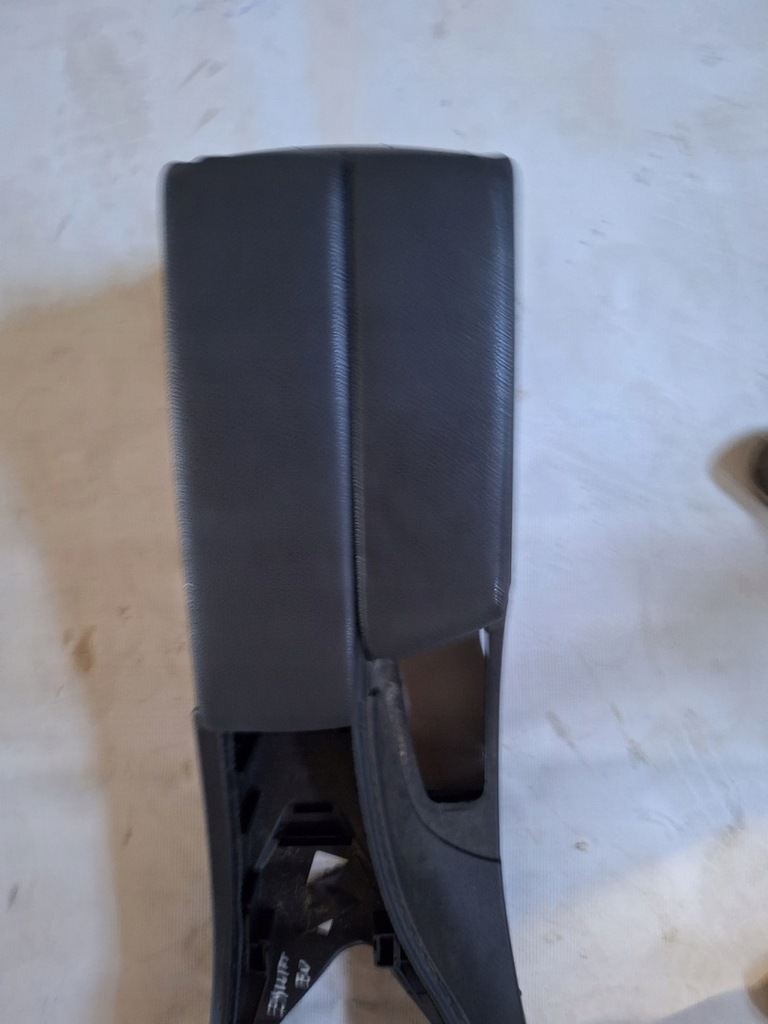 фото №4, Bmw e90 e91 тунель середній підлокітник eu