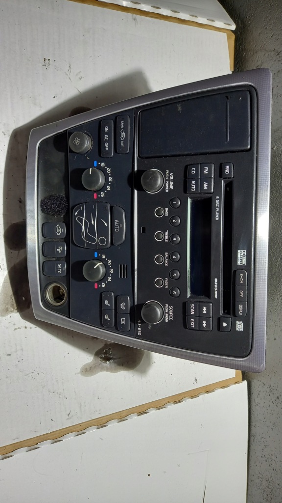 фото №1, Радио hu-850 панель кондиционера volvo s60 lift 04-